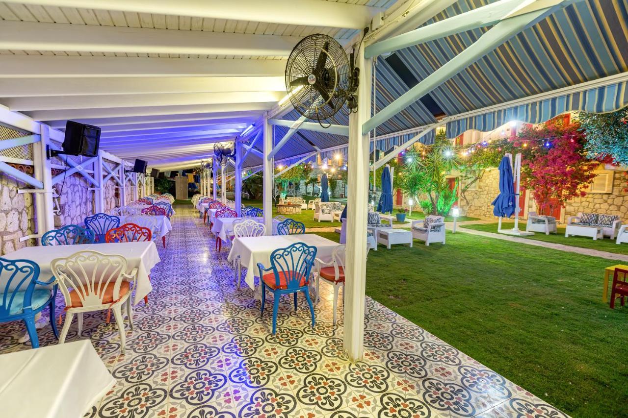 אלאקאטי Alaroof Hotel מראה חיצוני תמונה